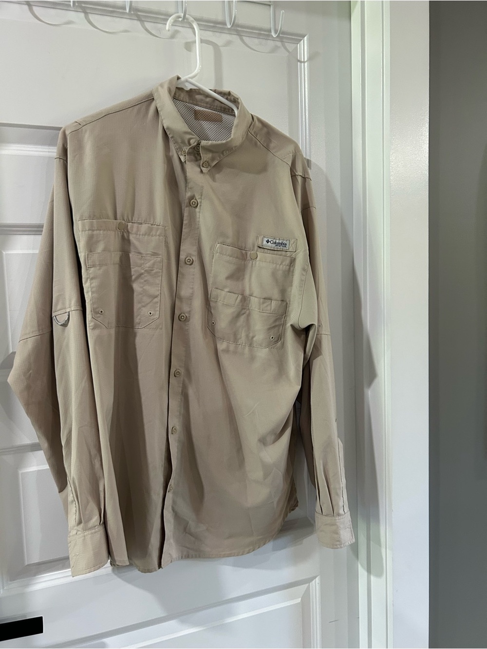 Columbia Tan Lightweight Long-Sleeve Shirt Jacket